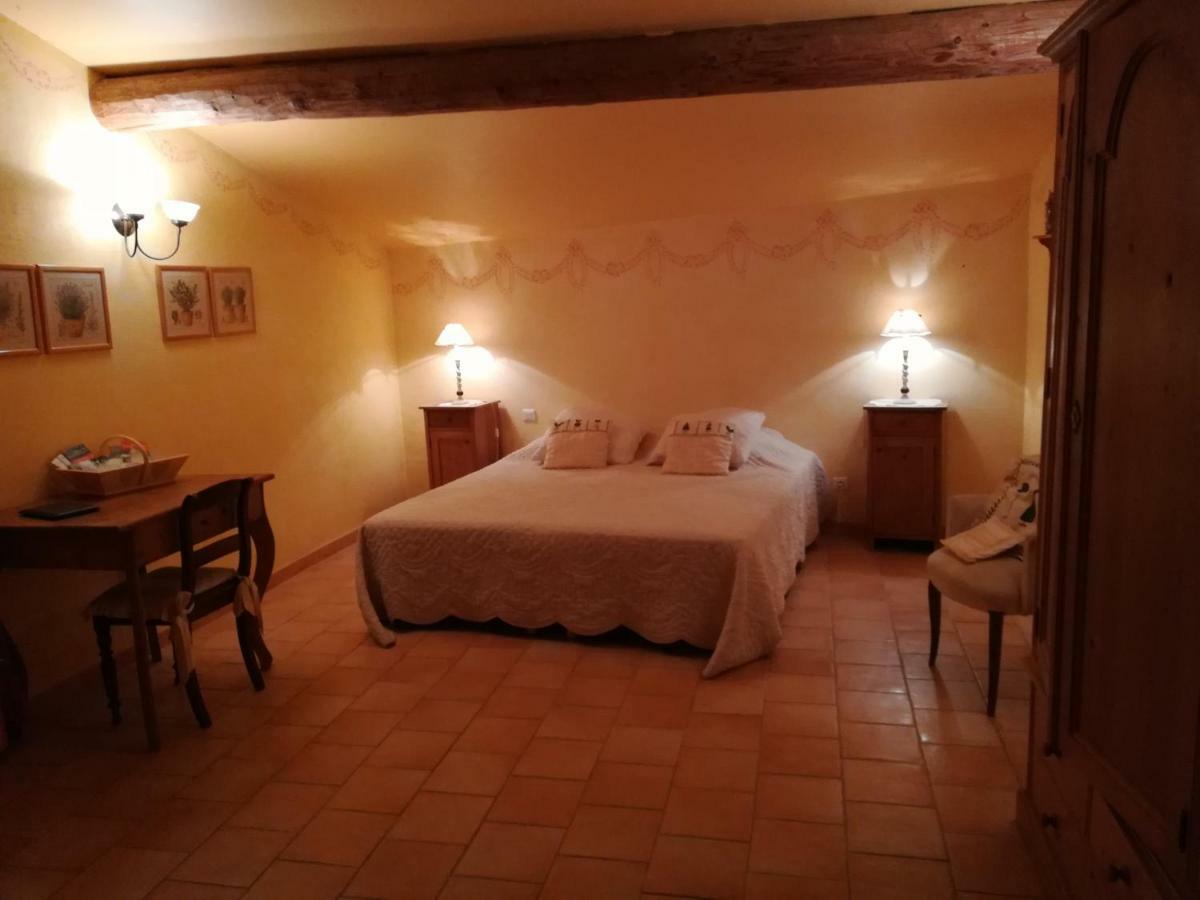 La Capucine Bed & Breakfast Lagnes Ngoại thất bức ảnh